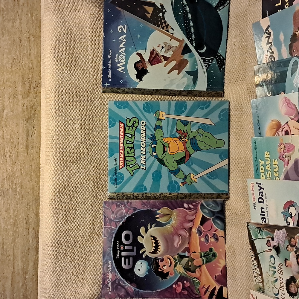Children's Storybook Collection - Picture 4 of 8